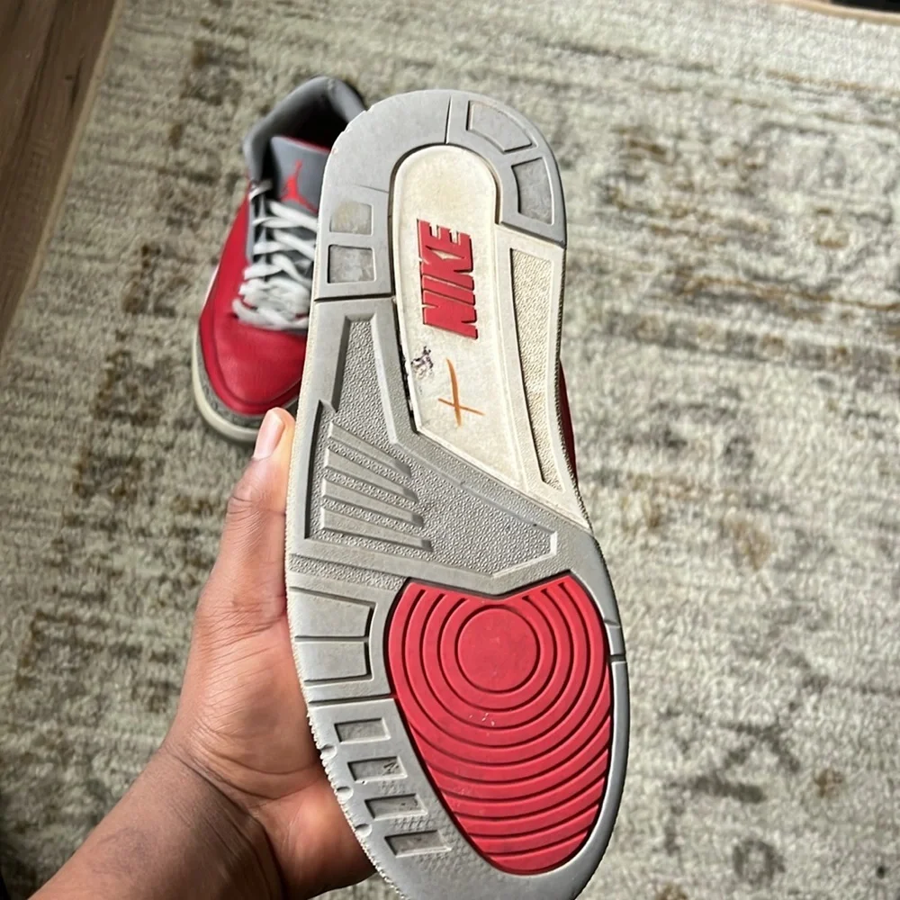Air Jordan 3 Retro SE Unite (9)